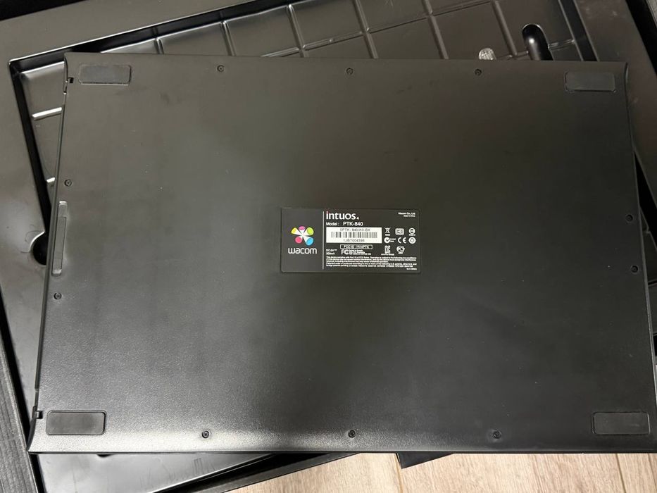 Графический планшет Wacom Intuos 4 L PTK-840