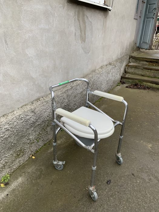 Продам биотуалет для инвалидов