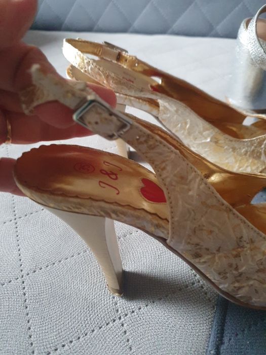 Buty letnie na szpilce