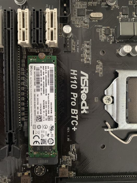Placa mãe ASRock H110 Pro BTC+ para peças