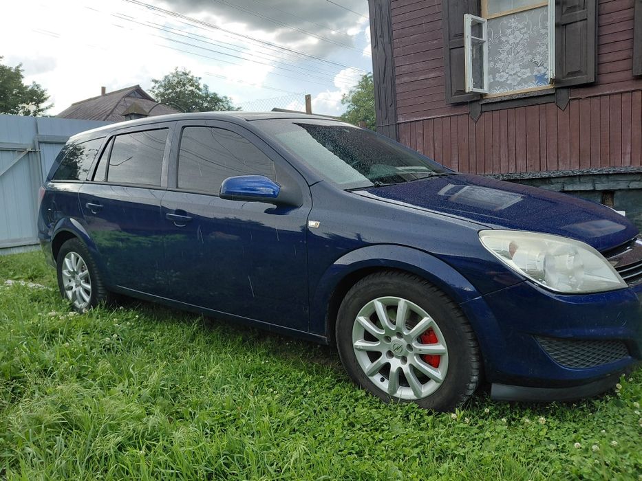 Астра h 2009 року