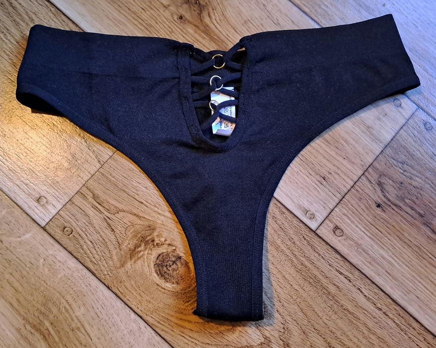 Nowe stringi rozm m