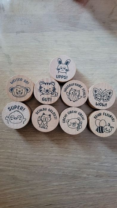 Дерев'яні резинові штампи