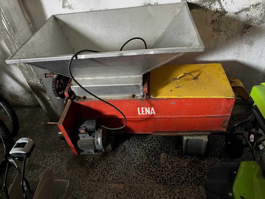 Desengaçador de uvas monofásico