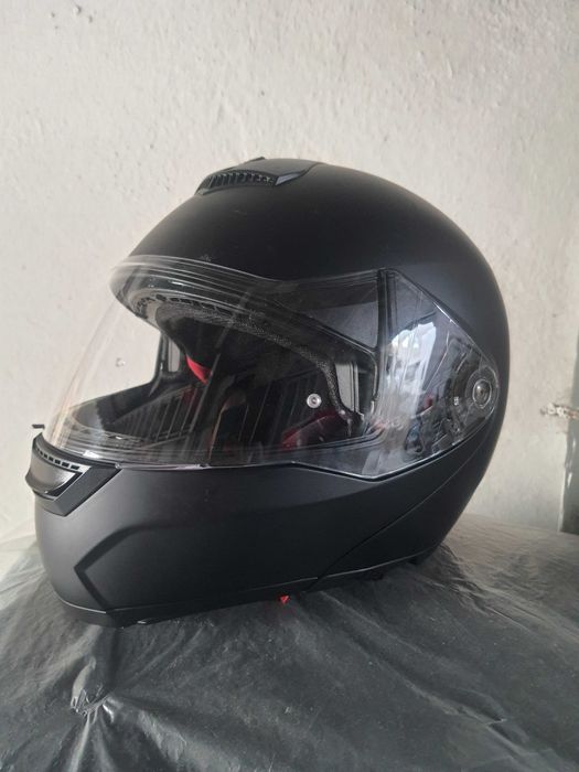 Capacete preto crivit