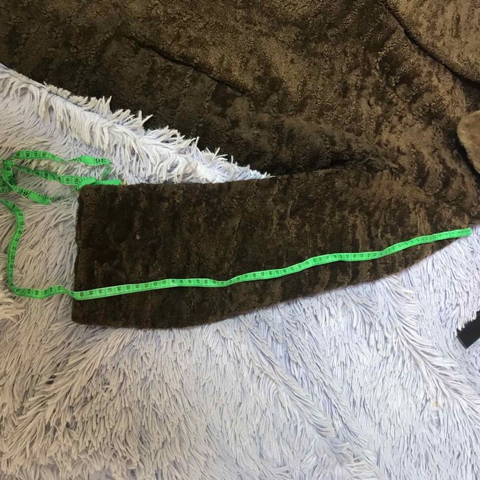 Полушубок натуральный/ цигейка под каракуль