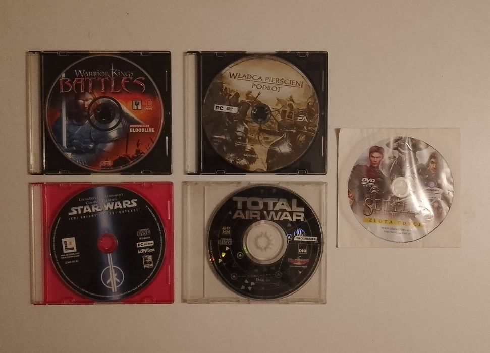 Gry pc, filmy DVD, płyty CD