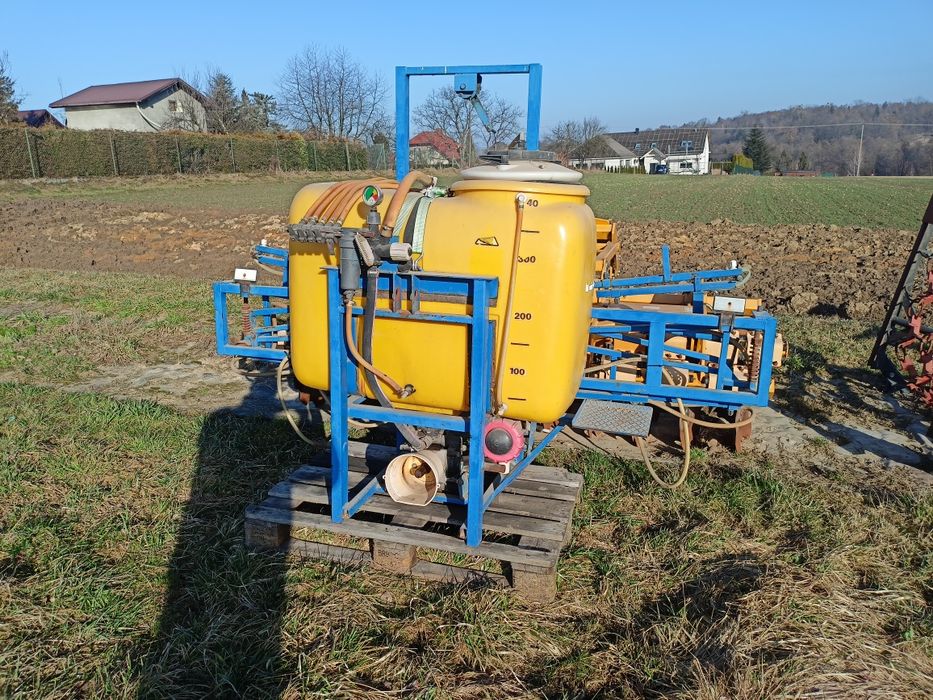 Opryskiwacz Skotarek Zbiornik 400 litrów Lance 13 metrów