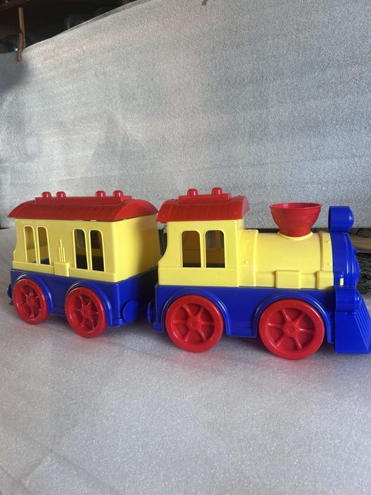 Дитяча іграшка «потяг»