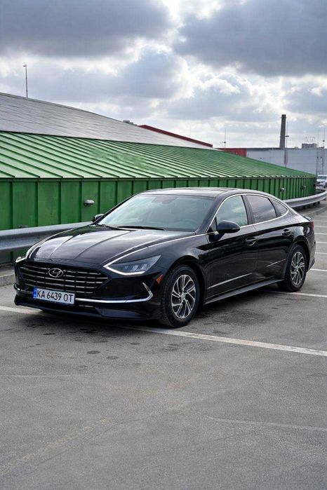 Оренда авто. Гібридна Sonata DN 8 2020р