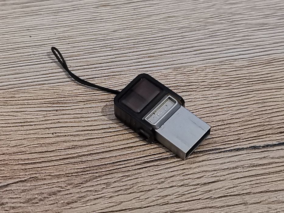 Mini mendrive 16GB USB/miniUSB