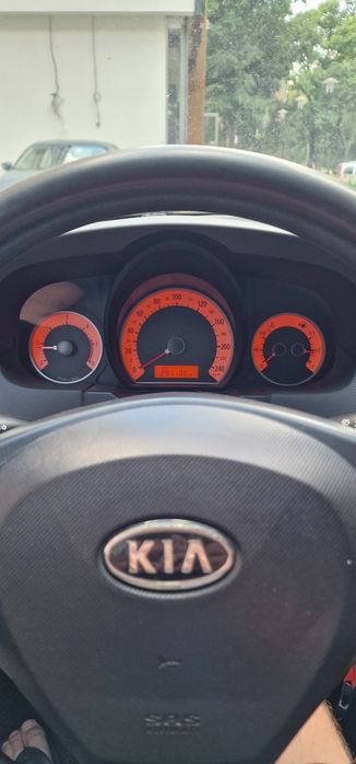 продам кіа сід 2008