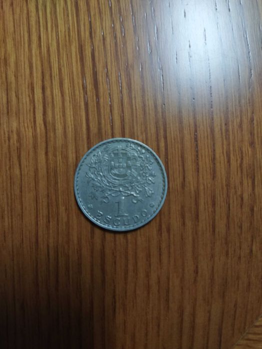 Complete Collection of 1 Escudo Portuguese Alpaca Coins