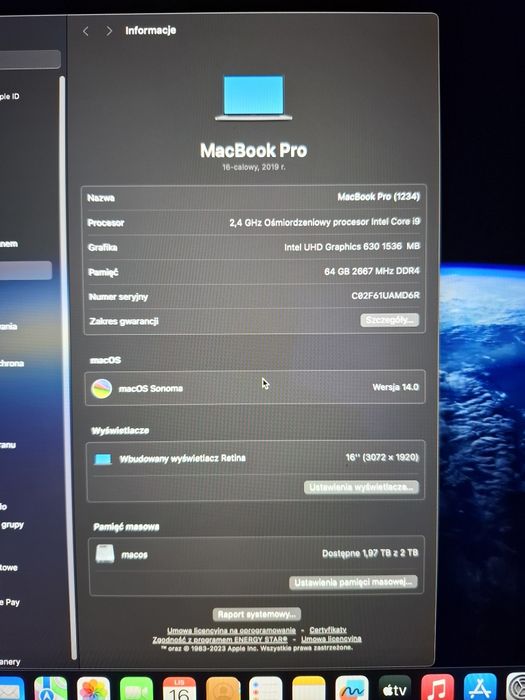 Laptop MacBookPro 16  touchbar + dodatki