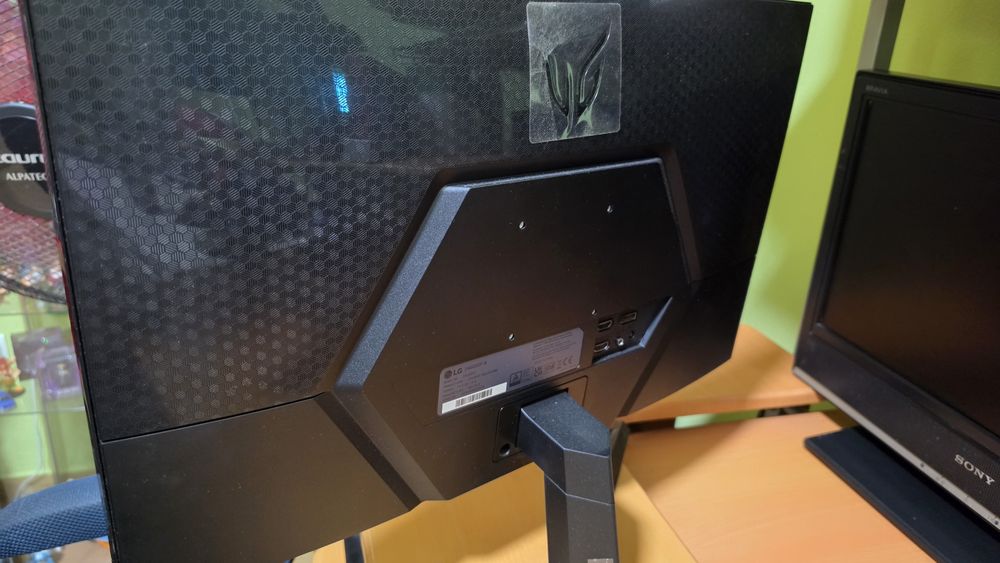Monitor Gaming LG UltraGear 24"