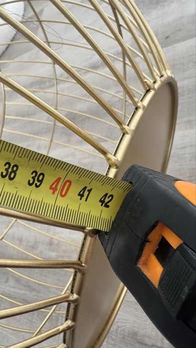 Mesa de canto com tampo removivel