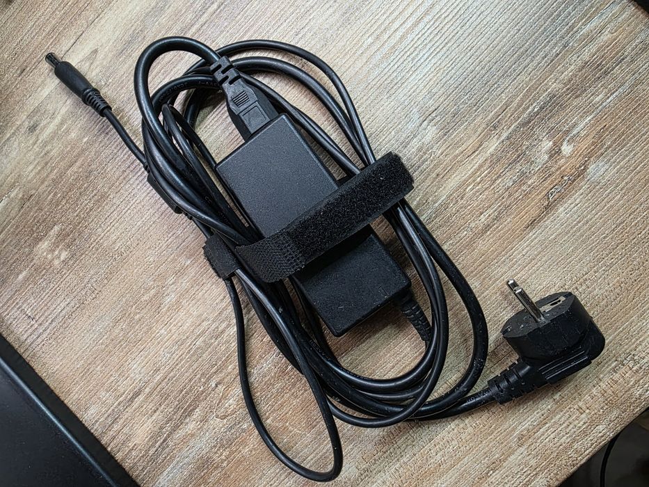 Zasilacz Dell 19,5V 65W