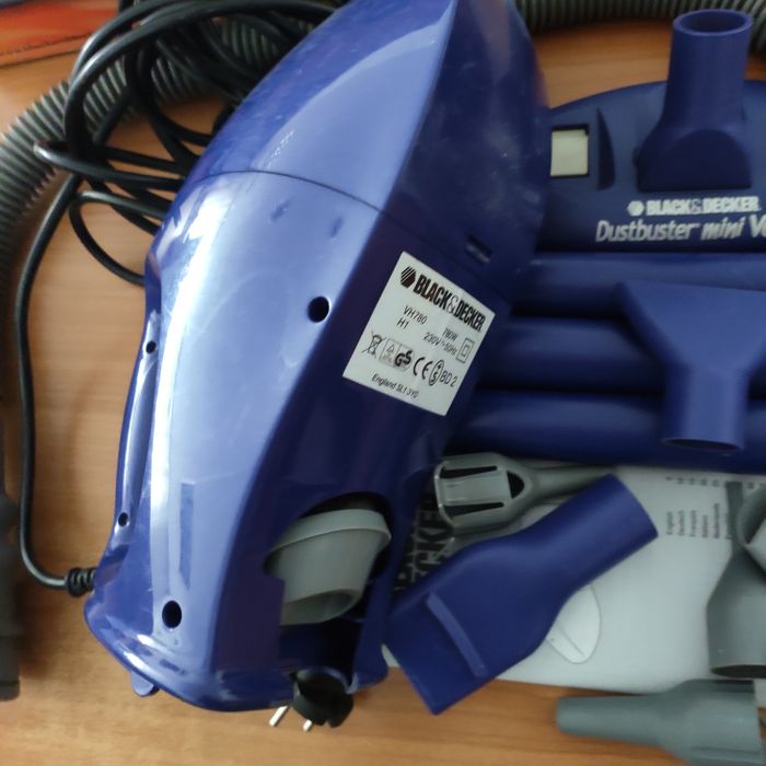 Пылесос Black Deker VH780