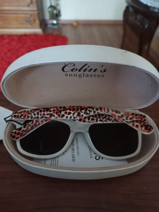 Сонцезахисні окуляри Colins