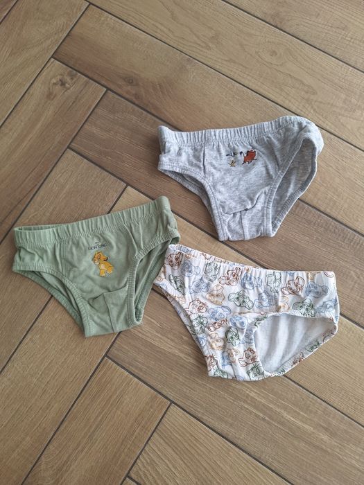 Nowe bez metki 3 pary majtek Zara 98