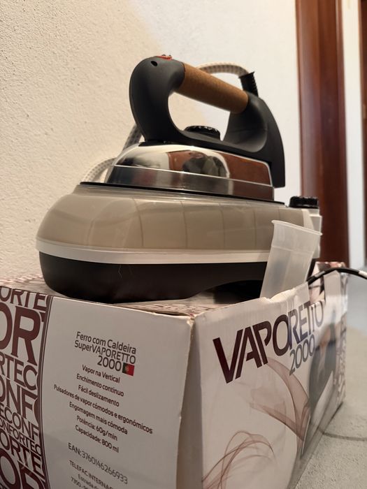 Ferro de engomar Caldeira