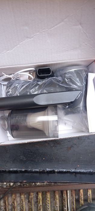 Mini-aspirador auto recarregável