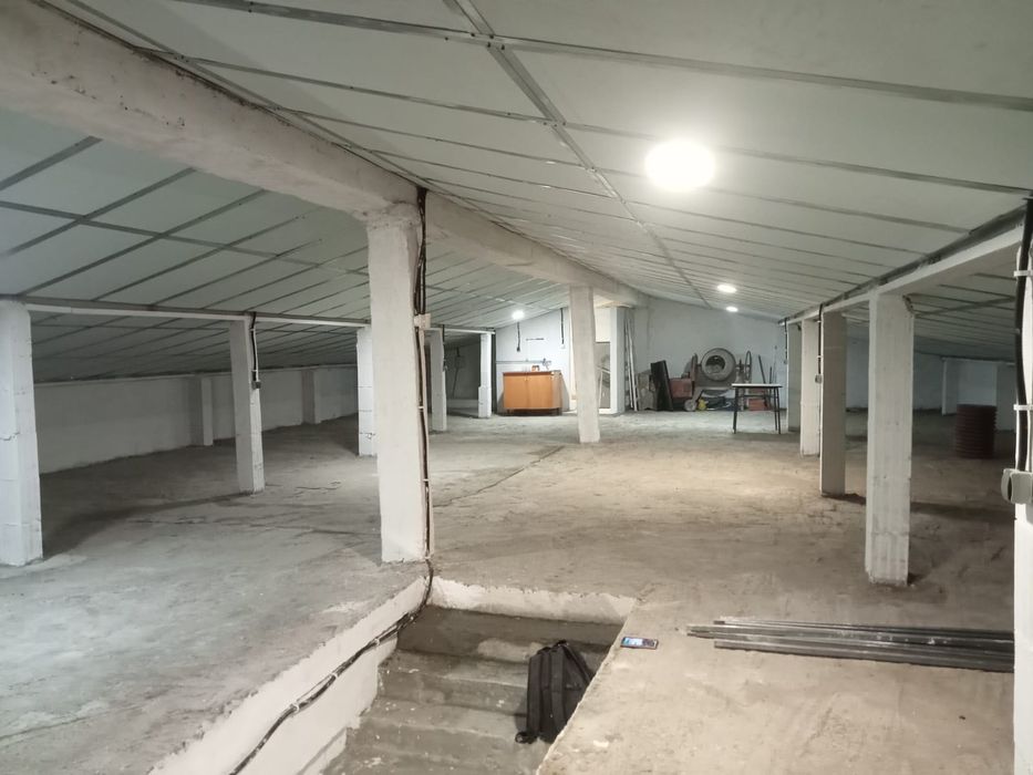 Arrenda sótão Armazém Camarate