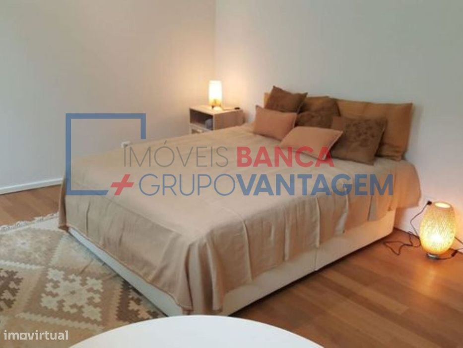 Apartamento T0  CAIS DE GAIA VNG