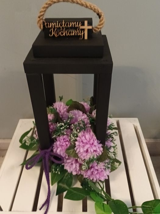 Lampion z chryzantemami