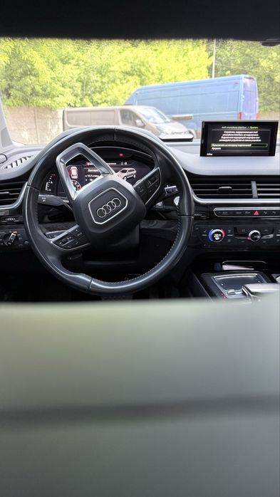 Audi Q7 2019 VIN WA1LAAF7XKD034120 фото оголошення 19 з 24