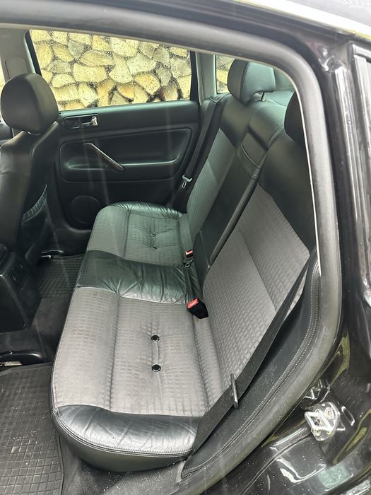 Sprzedam Vw Passat B5 lf 130 km