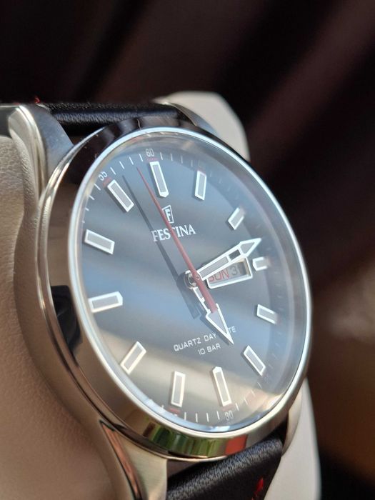 Zegarek męski Festina - nowy