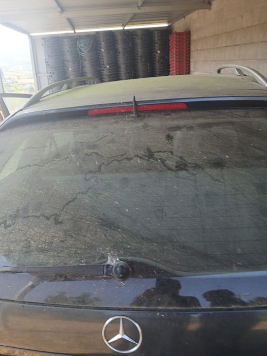 Carrinha Mercedes