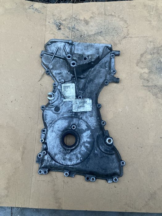 Передня кришка двигуна Volvo v50 1.8 бензин