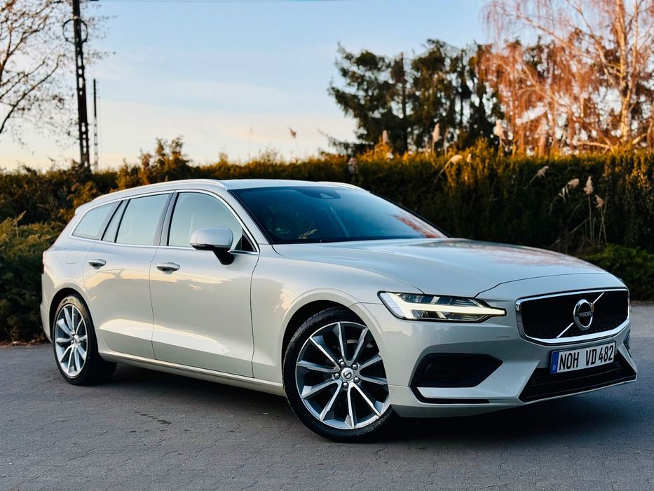 Volvo V60 ! Full opcja! Full LED! Kamera! Skóry! Navi Podgrzewane fotele