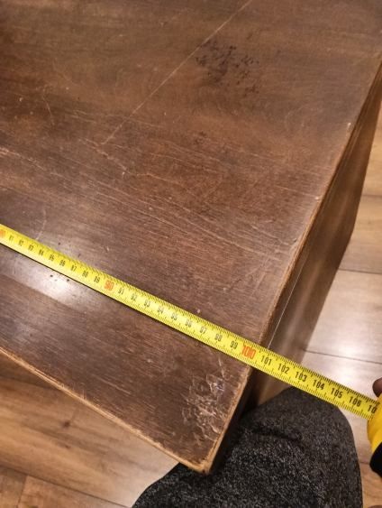 Biurko z drewna litego/rezerwacja