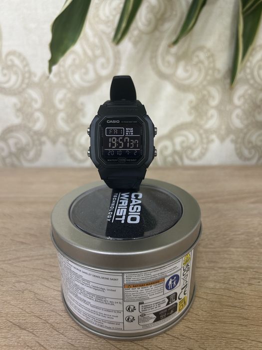Оригінальний годинник Casio W-800H-1B