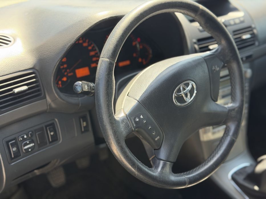 Toyota Avensis 2.2 D4D