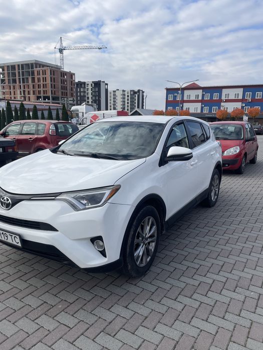 Продам машину гарний технічний стан без торгу