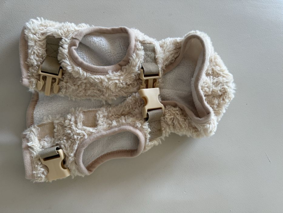 Жилетка для собак і котів маленьких розмірів