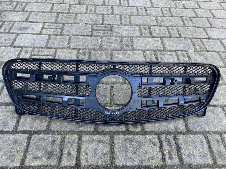 Mercedes GLA W156 Grill Atrapa