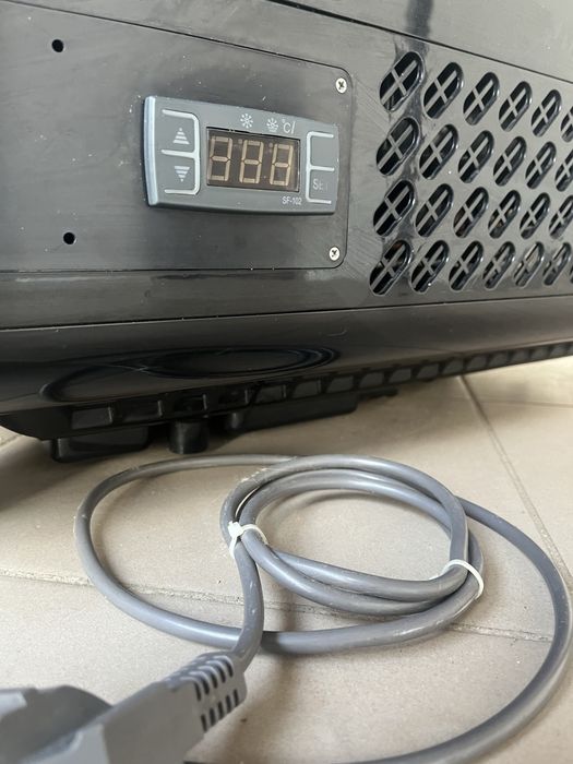 Холодильна Вітрина Кондитерська Frosty Італія Нові!!!