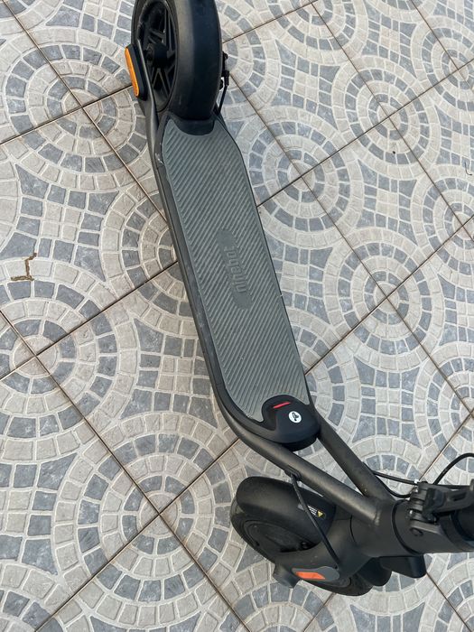 Trotinete Ninebot
