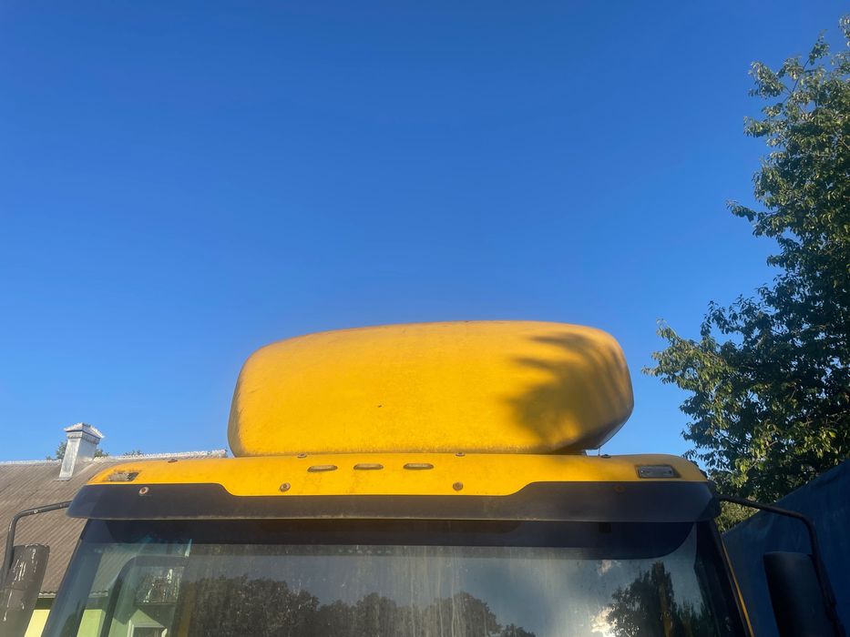 Спойлер на кришу даф