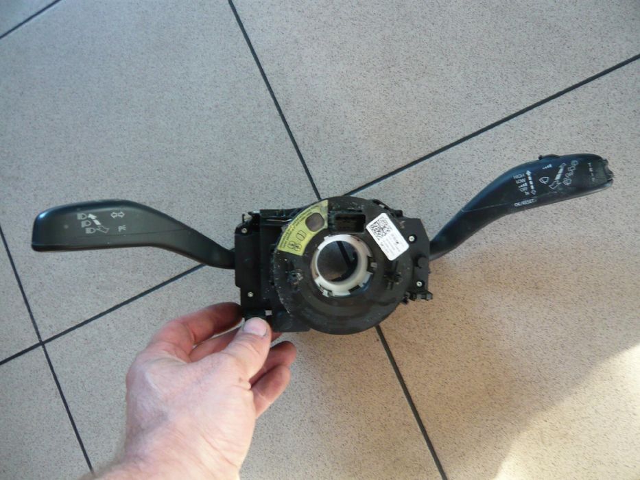 Przełącznik Zespolony Taśma Airbag 6R0953521A Skoda Roomster Fabia Ii