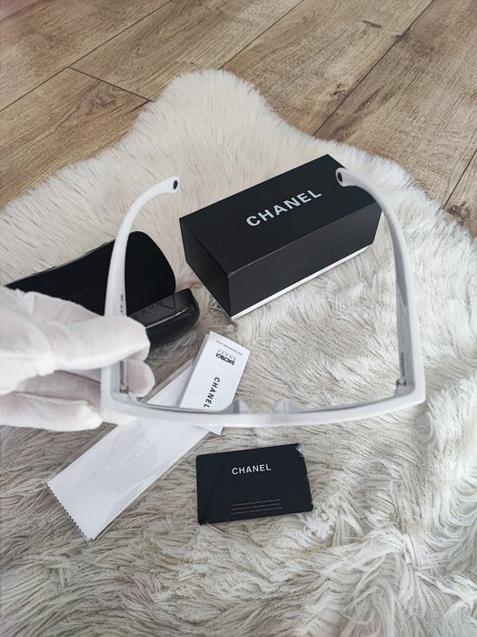 Okulary przeciwsłoneczne Chanel Nowe