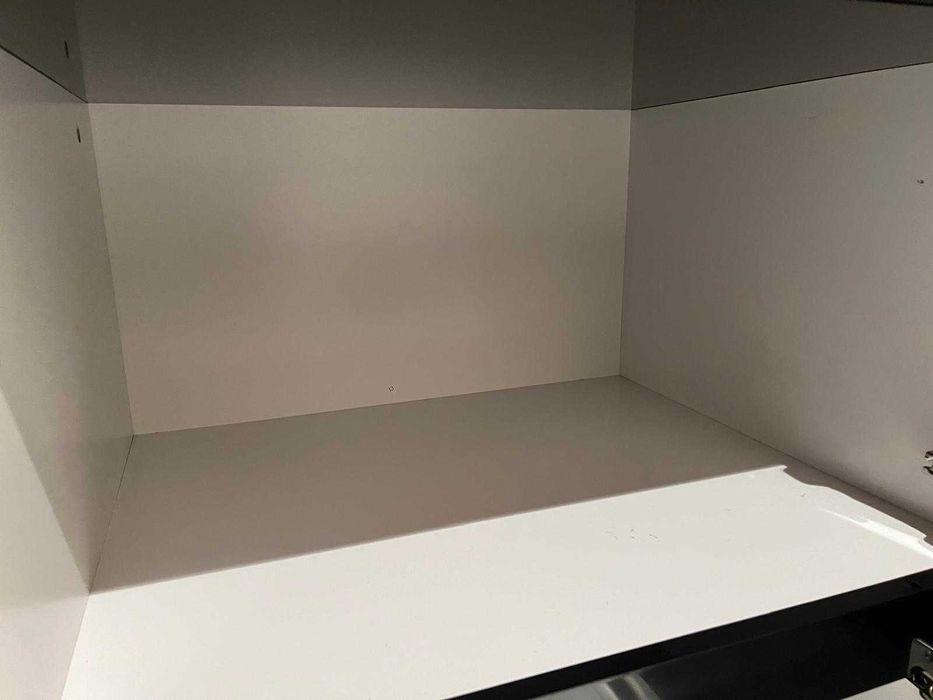 Aparador preto lacado 6 divisórias