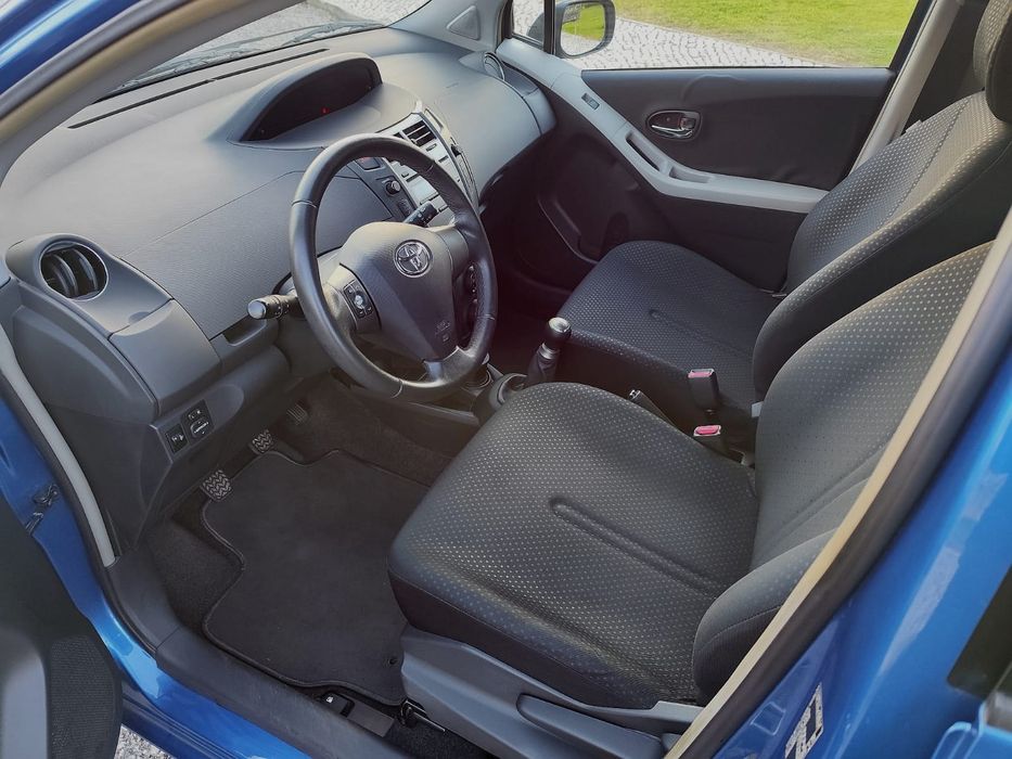 Toyota Yaris 1.0Vvti 77000Km