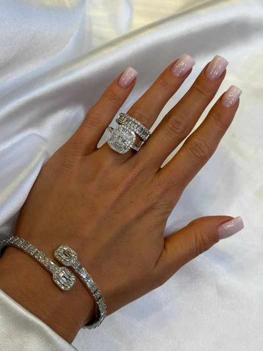 Pierścionek z diamentami 1.00 CT HRD