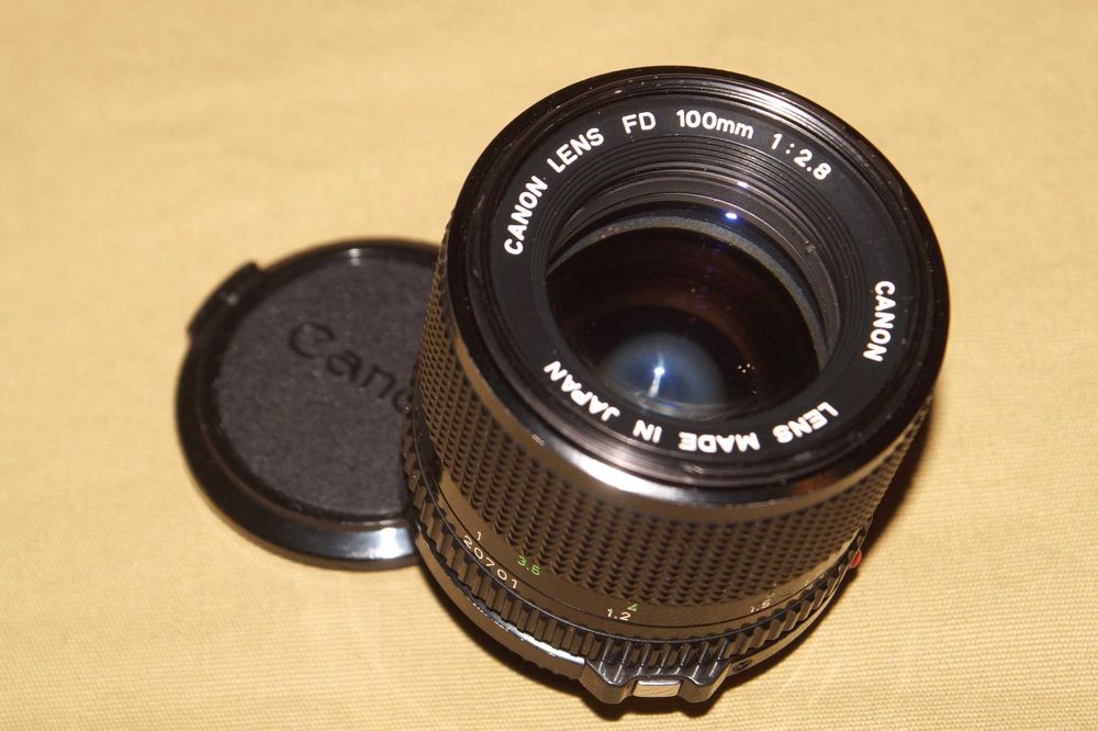 Canon FD 100mm f/2.8
